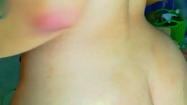 Snapshot of kimeraface chatting on February 7, 2026, 1:35 am kimeraface online show from February 7, 2026, 1:35 am