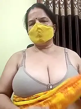 Snapshot of IndianAngle chatting on September 24, 2025, 8:15 pm IndianAngle online show from September 24, 2025, 8:15 pm