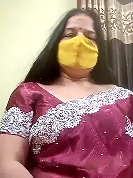 Snapshot of IndianAngle chatting on October 21, 2025, 9:36 pm IndianAngle online show from October 21, 2025, 9:36 pm