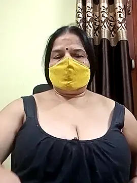 Snapshot of IndianAngle chatting on September 28, 2025, 4:14 pm IndianAngle online show from September 28, 2025, 4:14 pm