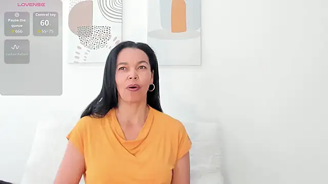 Snapshot of Evawalker_ chatting on January 17, 2026, 2:42 pm Evawalker online show from January 17, 2026, 2:42 pm