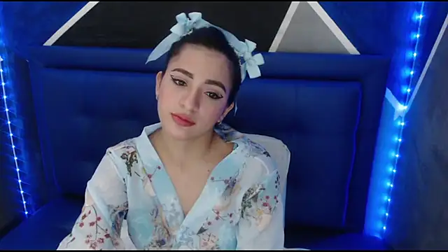 cherry modelx  online show from October 14, 2025, 8:42 pm