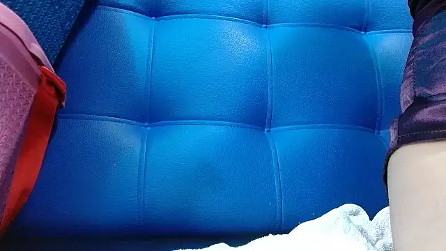 cherry modelx  online show from March 19, 2025, 8:32 pm