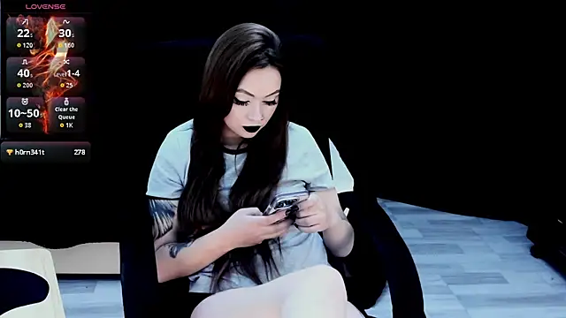 Snapshot of nasty_katty_ chatting on September 17, 2025, 9:28 pm nasty katty online show from September 17, 2025, 9:28 pm