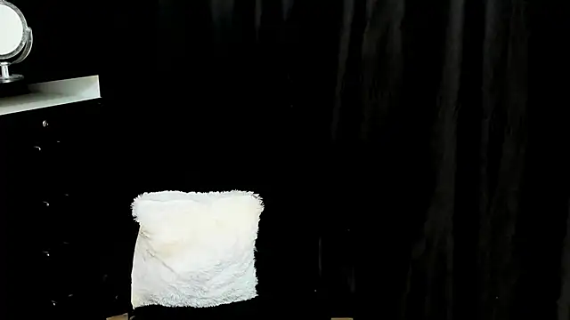 Snapshot of nasty_katty_ chatting on January 21, 2025, 9:04 pm nasty katty online show from January 21, 2025, 9:04 pm