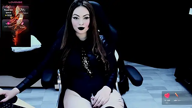 Snapshot of nasty_katty_ chatting on September 23, 2025, 10:06 pm nasty katty online show from September 23, 2025, 10:06 pm