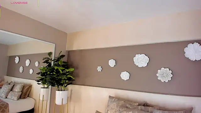 Snapshot of AylinMillerxs chatting on September 20, 2025, 7:52 pm AylinMillerxs online show from September 20, 2025, 7:52 pm