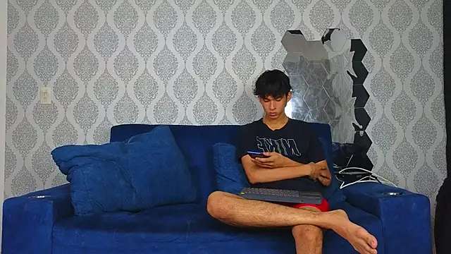 Theskinnyboys online show from March 7, 2025, 1:07 pm