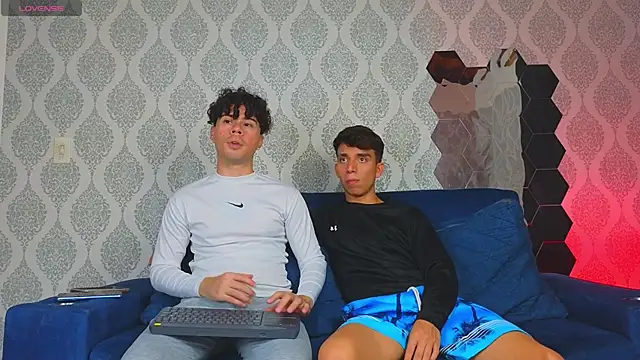 Theskinnyboys online show from March 2, 2025, 7:52 pm