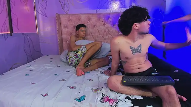 Theskinnyboys online show from March 8, 2025, 7:20 pm