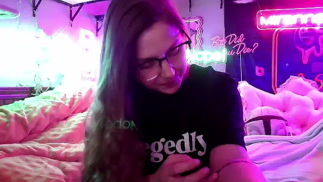 Snapshot of mirannacult chatting on March 12, 2025, 3:57 am mirannacult online show from March 12, 2025, 3:57 am