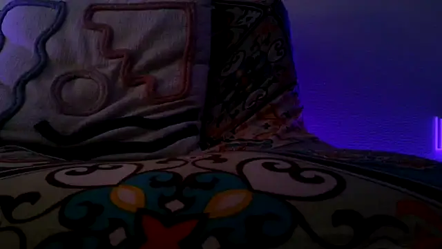 Snapshot of Alpha_theking chatting on March 20, 2025, 2:42 pm Alpha theking online show from March 20, 2025, 2:42 pm