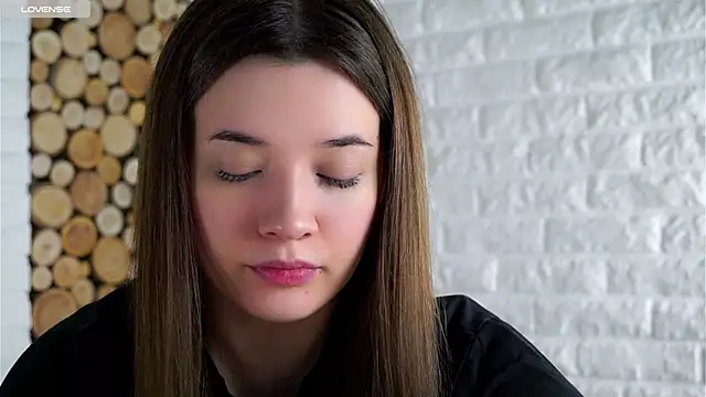 LowOncoming online show from January 10, 2026, 3:02 am