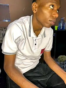 Snapshot of fireboyafrica chatting on October 17, 2025, 1:13 pm fireboyafrica online show from October 17, 2025, 1:13 pm