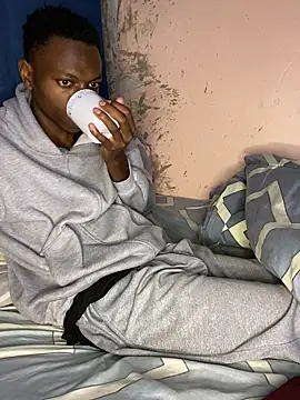 Snapshot of fireboyafrica chatting on October 30, 2025, 12:09 am fireboyafrica online show from October 30, 2025, 12:09 am