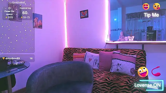 Snapshot of Maria_fernandaxxx_ chatting on December 19, 2025, 7:38 pm Maria fernandaxxx online show from December 19, 2025, 7:38 pm