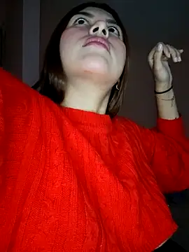  maiahairy  online show from December 18, 2025, 7:50 pm