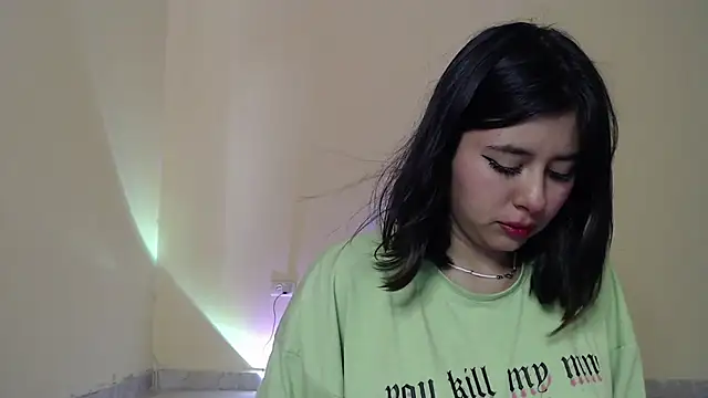  maiahairy  online show from February 9, 2025, 1:35 pm