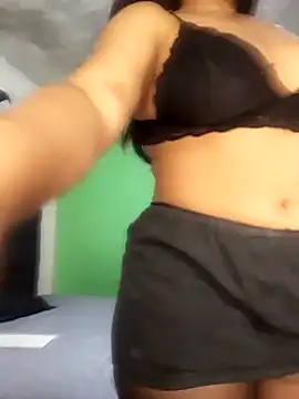 Snapshot of yuliparis chatting on September 30, 2025, 7:03 am yuliparis online show from September 30, 2025, 7:03 am