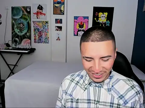 sweet boys xx online show from September 26, 2025, 12:01 pm