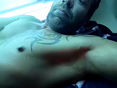 Timbojan28 online show from November 22, 2025, 11:03 pm