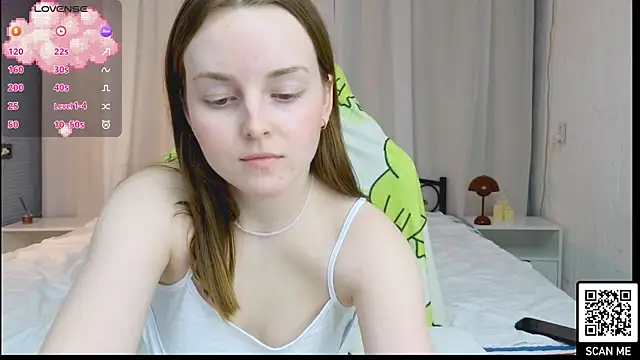 Snapshot of Wild__flowers chatting on March 18, 2025, 7:22 pm Wild flowers online show from March 18, 2025, 7:22 pm