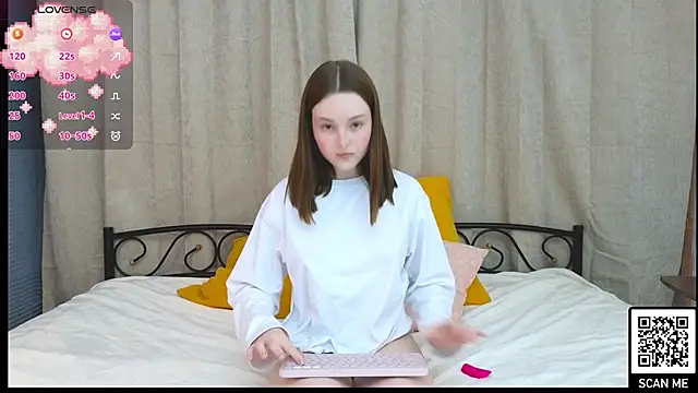 Snapshot of Wild__flowers chatting on February 1, 2025, 7:44 pm Wild flowers online show from February 1, 2025, 7:44 pm