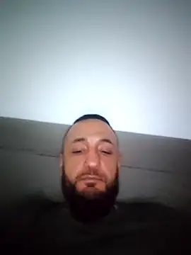 Reeeks69 online show from April 24, 2026, 5:42 am