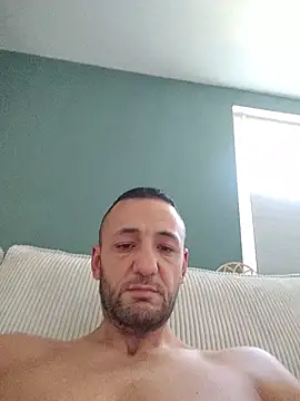 Reeeks69 online show from May 28, 2026, 2:23 pm