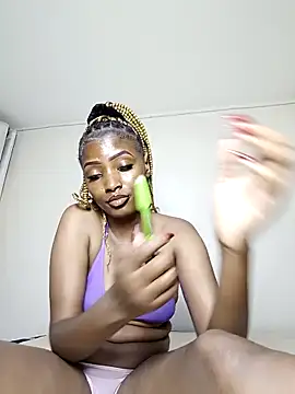 nanaswee online show from April 2, 2026, 4:24 pm