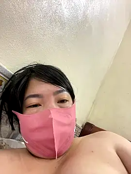 Snapshot of Hachi_Sweetbabie_ chatting on October 1, 2025, 11:08 pm Hachi Sweetbabie  online show from October 1, 2025, 11:08 pm