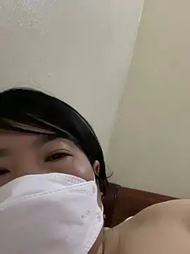 Hachi Sweetbabie  online show from March 16, 2025, 8:32 am