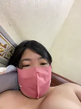 Snapshot of Hachi_Sweetbabie_ chatting on October 7, 2025, 11:28 pm Hachi Sweetbabie  online show from October 7, 2025, 11:28 pm