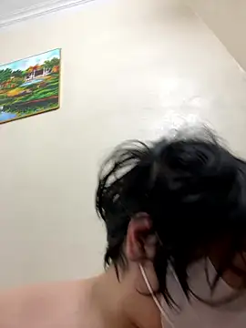 Hachi Sweetbabie  online show from January 13, 2026, 12:53 pm