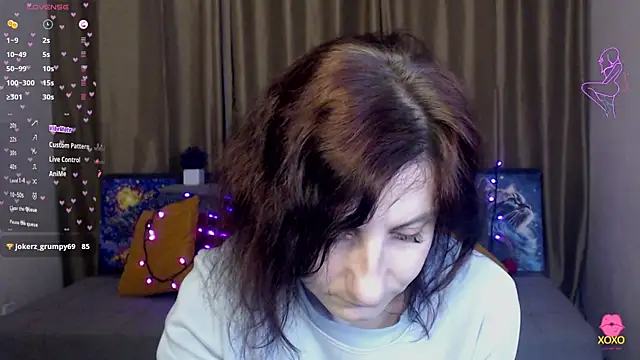 Muse kitty jenia online show from March 4, 2025, 1:55 am