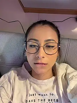 juanasnz99 online show from January 30, 2025, 2:49 am
