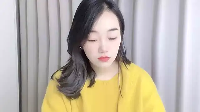 cloud8822 online show from November 12, 2025, 2:48 am