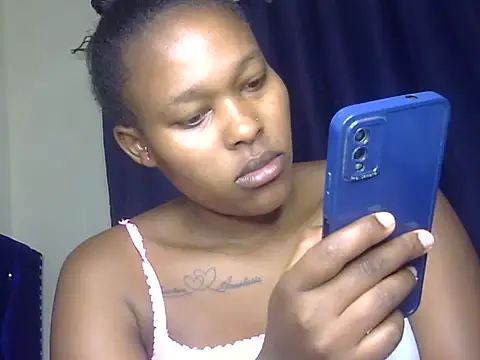 Snapshot of Ebony_sluty1 chatting on January 10, 2026, 11:55 pm Ebony sluty1 online show from January 10, 2026, 11:55 pm