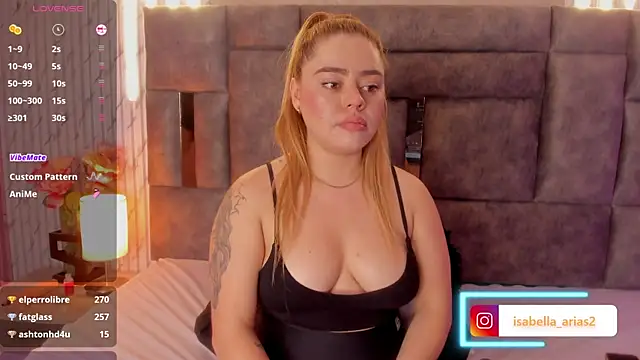 isabella arias1 online show from February 26, 2025, 9:01 am