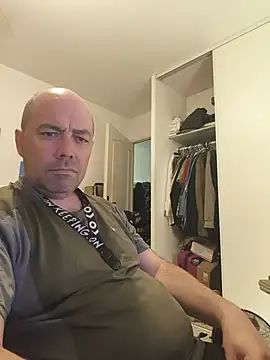 veryverybigdick45 online show from May 22, 2026, 4:38 pm