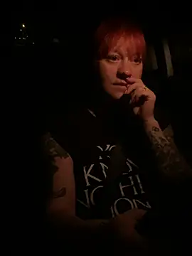poussichienne online show from July 10, 2026, 2:11 am