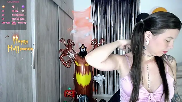 basic Instinct online show from October 16, 2025, 10:45 am