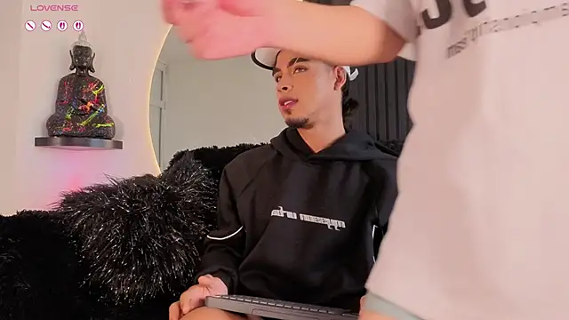 Snapshot of Ken-boy_ chatting on January 7, 2026, 7:08 pm Ken-boy online show from January 7, 2026, 7:08 pm