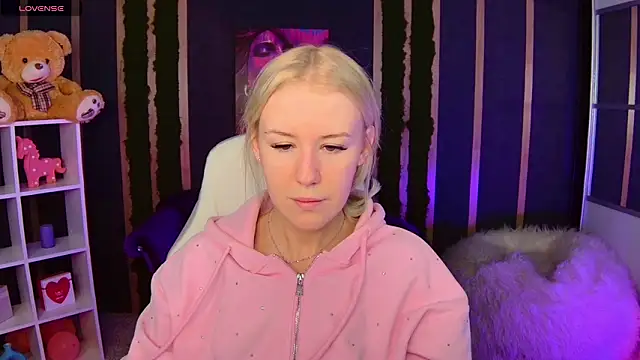 Selenatrend online show from March 18, 2026, 6:05 am