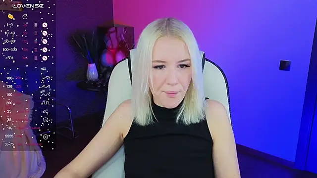 Snapshot of Selenatrend chatting on October 16, 2025, 6:32 am Selenatrend online show from October 16, 2025, 6:32 am