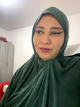 hannahayat online show from September 24, 2025, 2:56 pm