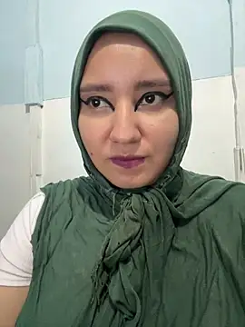 hannahayat online show from July 18, 2026, 3:20 pm