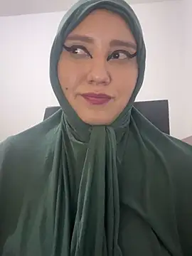 hannahayat online show from November 23, 2025, 2:32 am