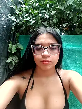 Snapshot of -VICKKY chatting on February 17, 2025, 2:38 pm -VICKKY online show from February 17, 2025, 2:38 pm