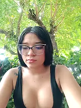 Snapshot of -VICKKY chatting on February 25, 2025, 7:16 pm -VICKKY online show from February 25, 2025, 7:16 pm